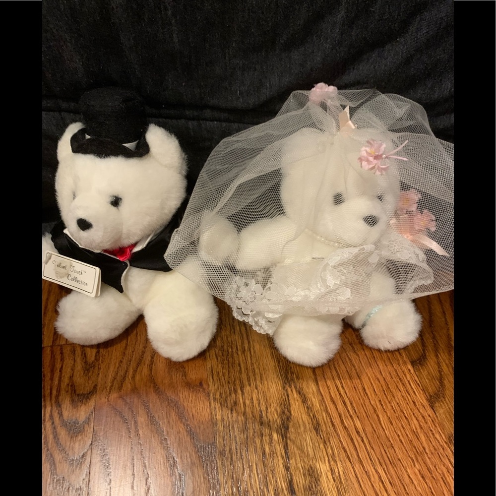 Rare Jerry Elsner Velvet Touch Newlywed Bears